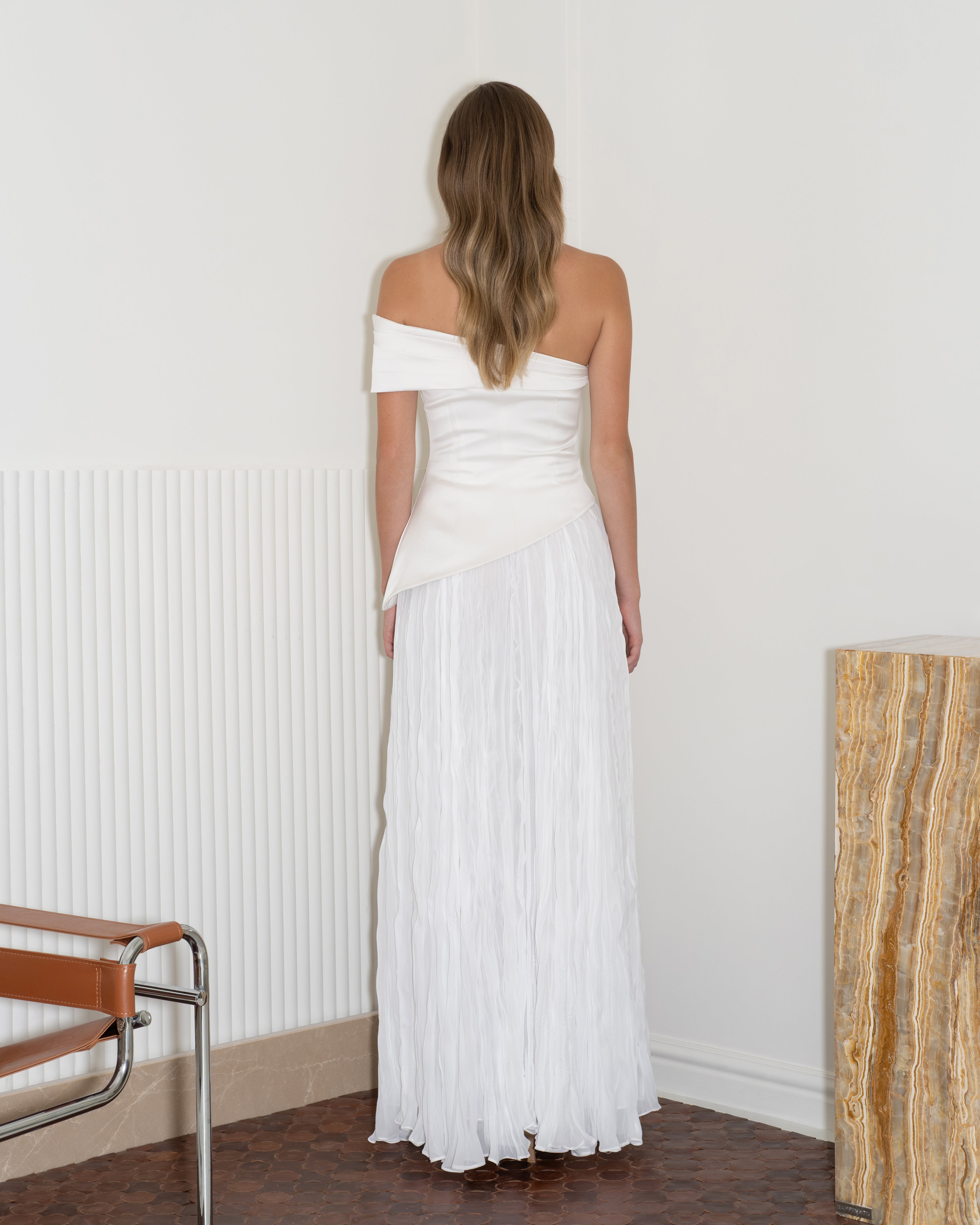 Aila - Bloom White