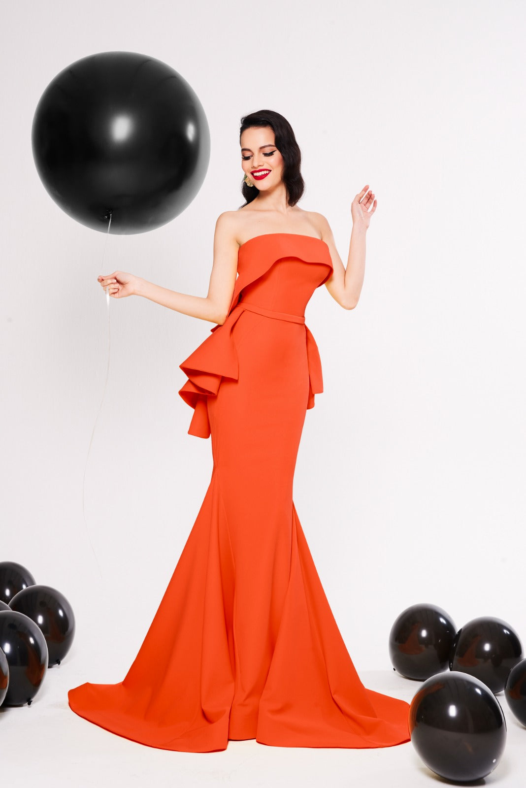 نور فتح الله 325