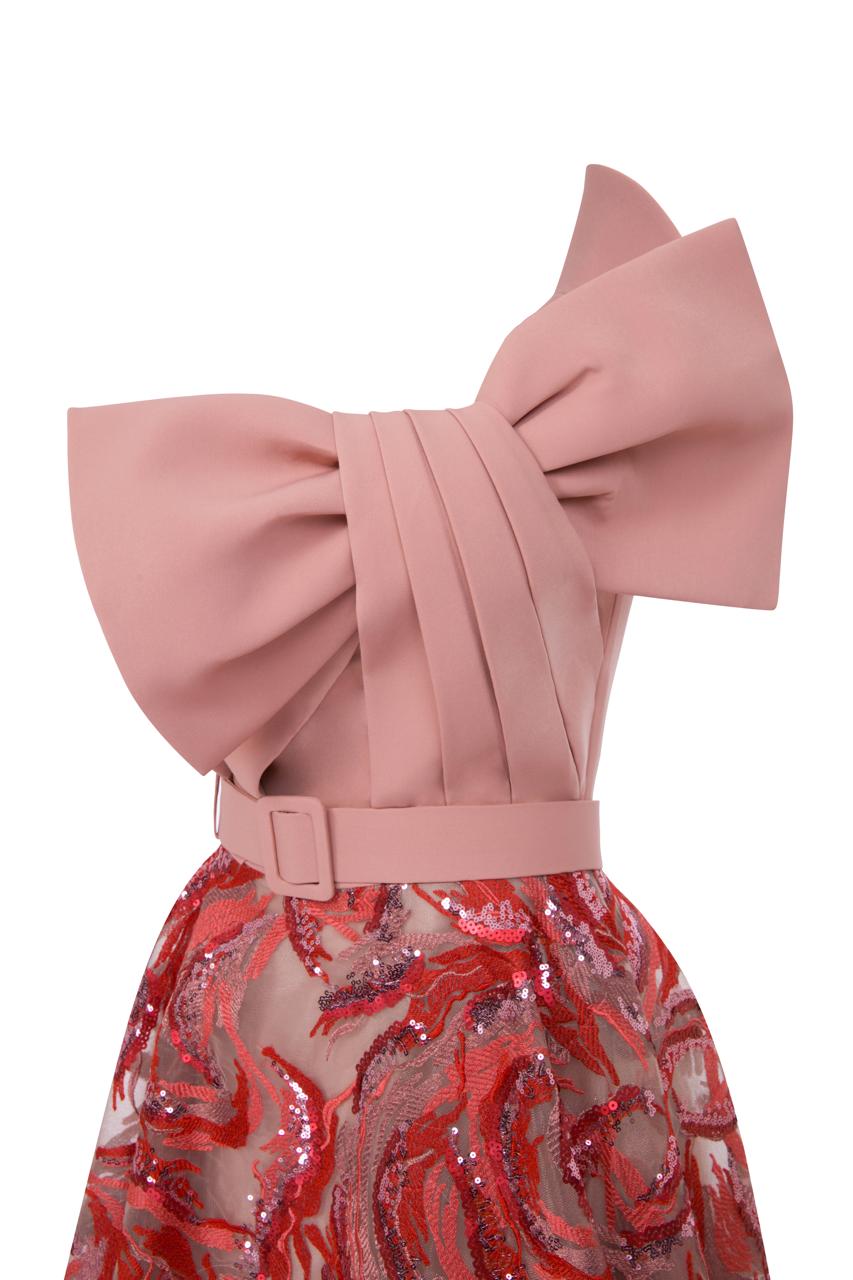 نور فتح الله 576