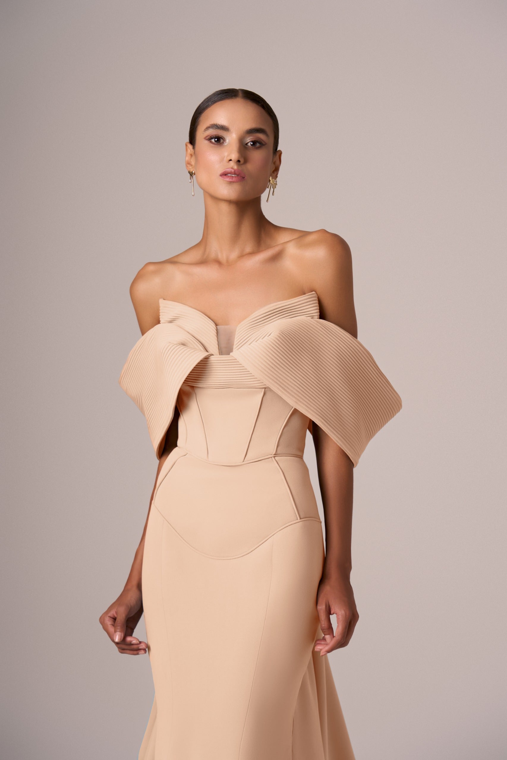 إيلي ذا لابل E085