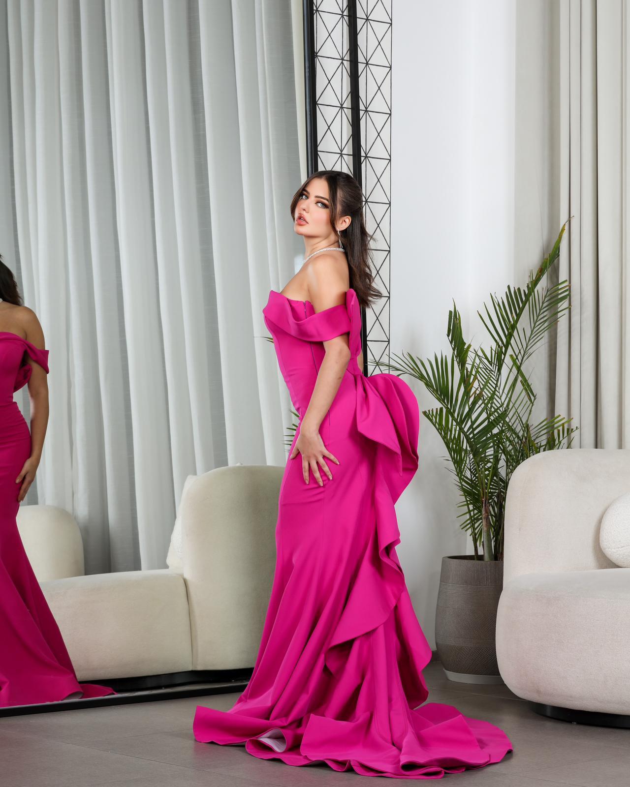 نور فتح الله 145