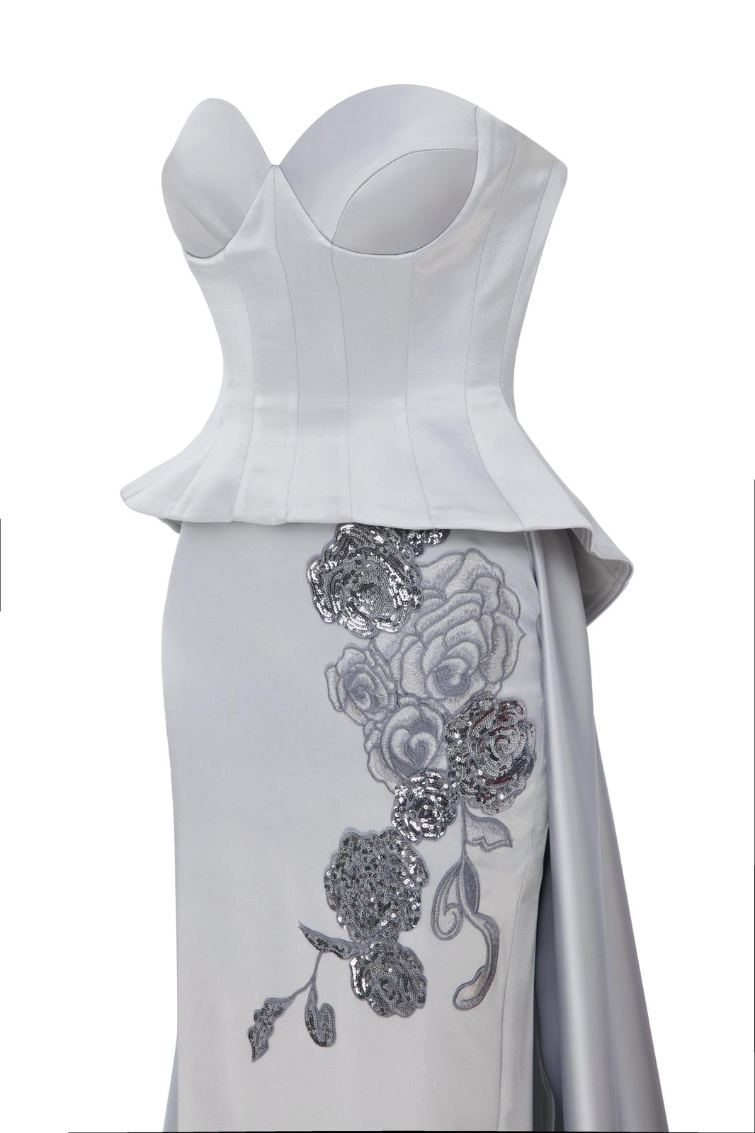 نور فتح الله 648