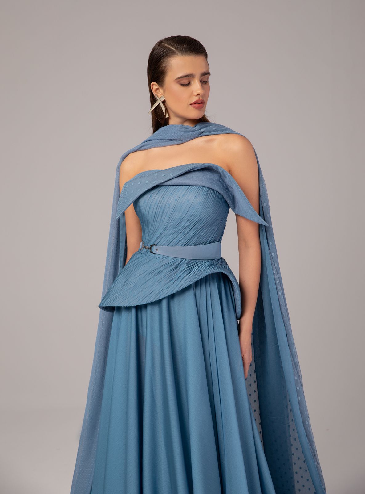 إيلي ذا لابل E096