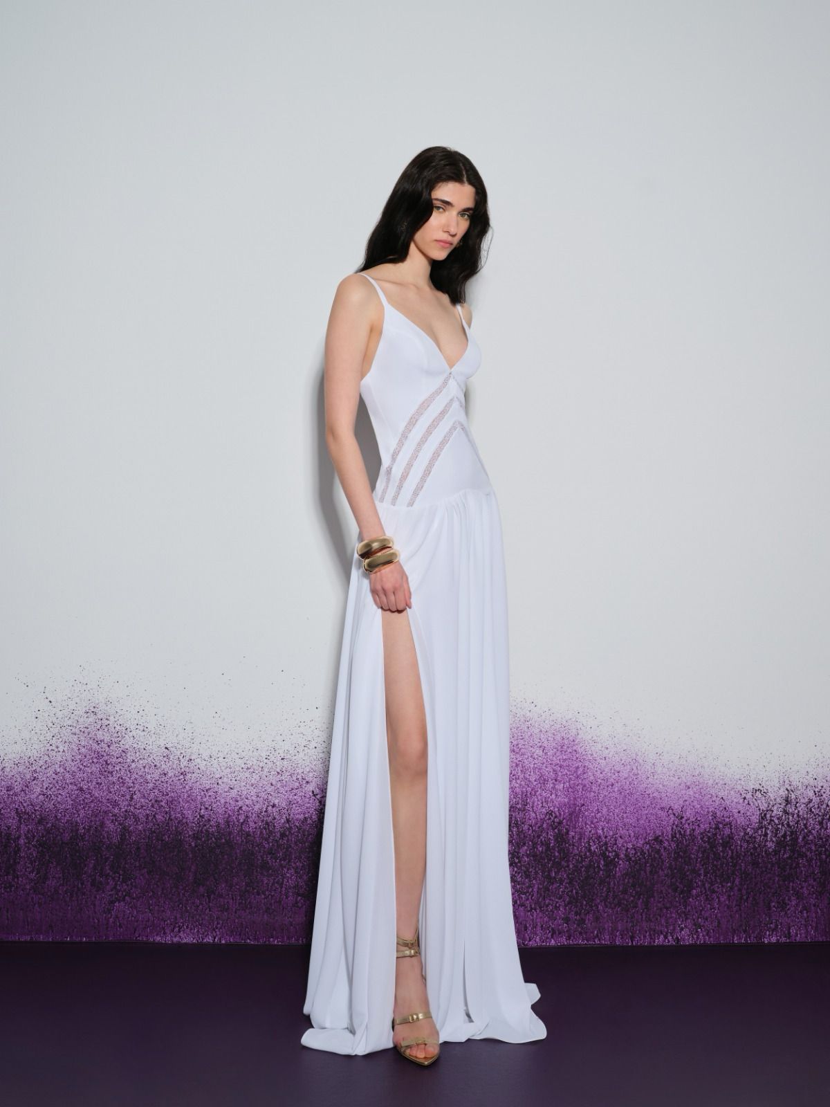 Aila - Sierra White