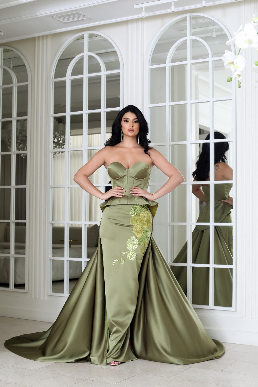 نور فتح الله 648