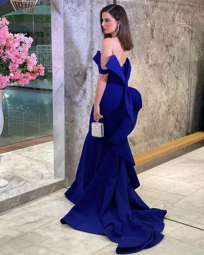 نور فتح الله 145