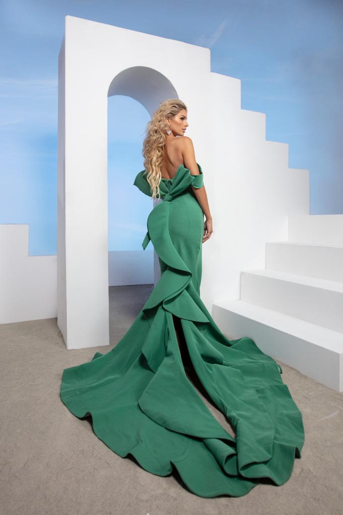 نور فتح الله 145