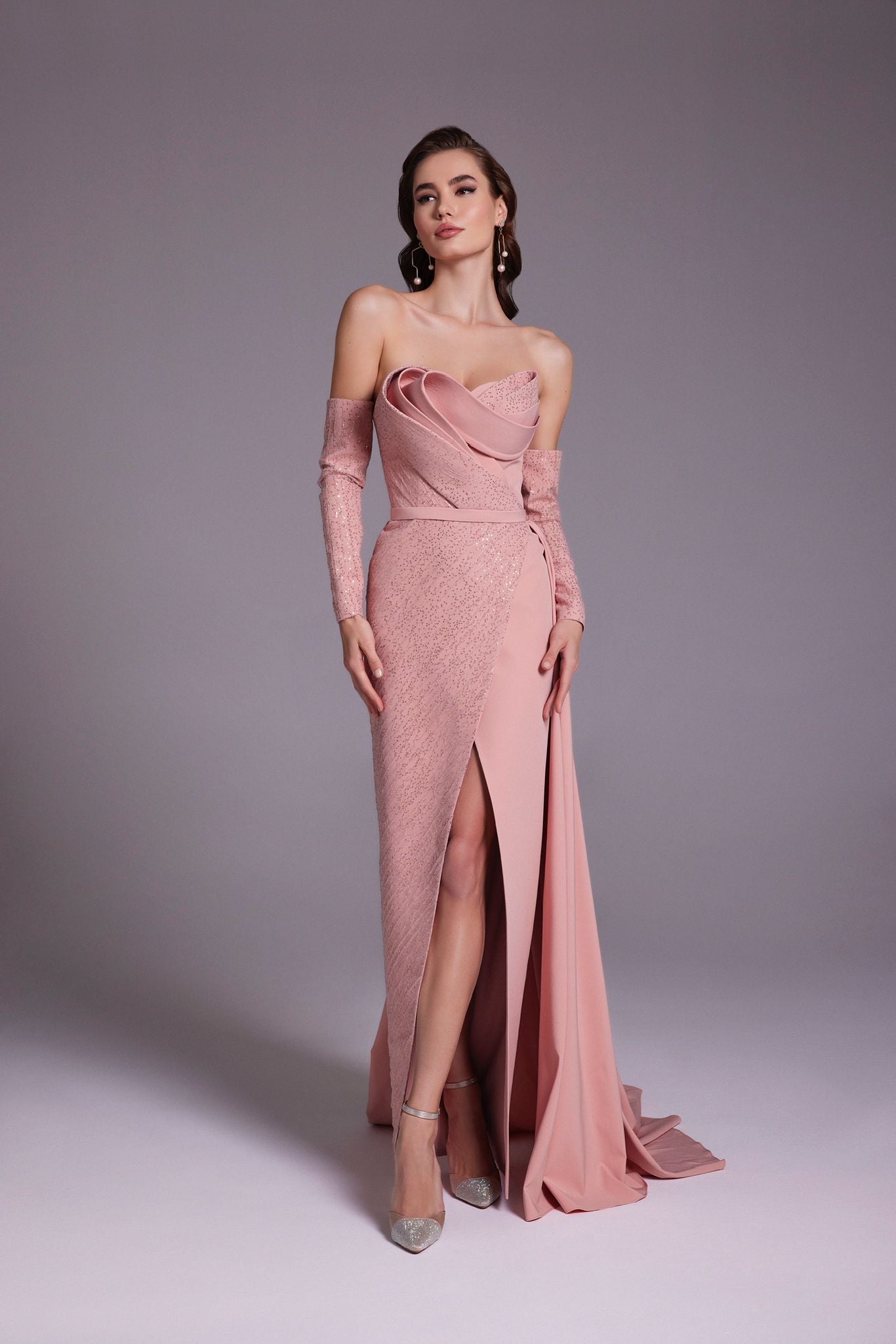 نور فتح الله 539