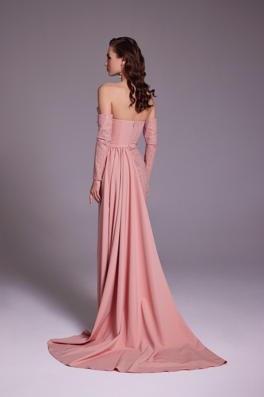 نور فتح الله 539