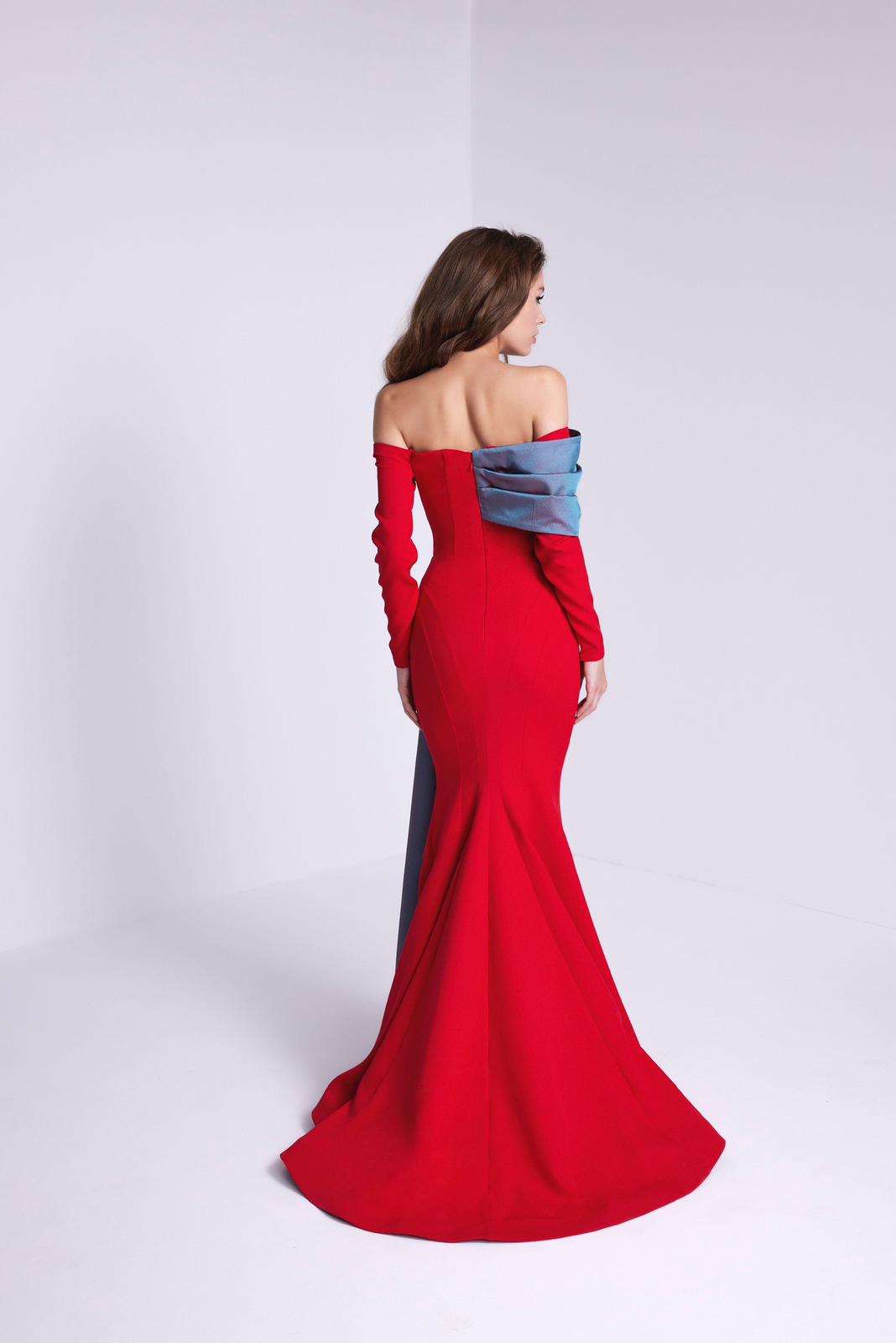 نور فتح الله 561