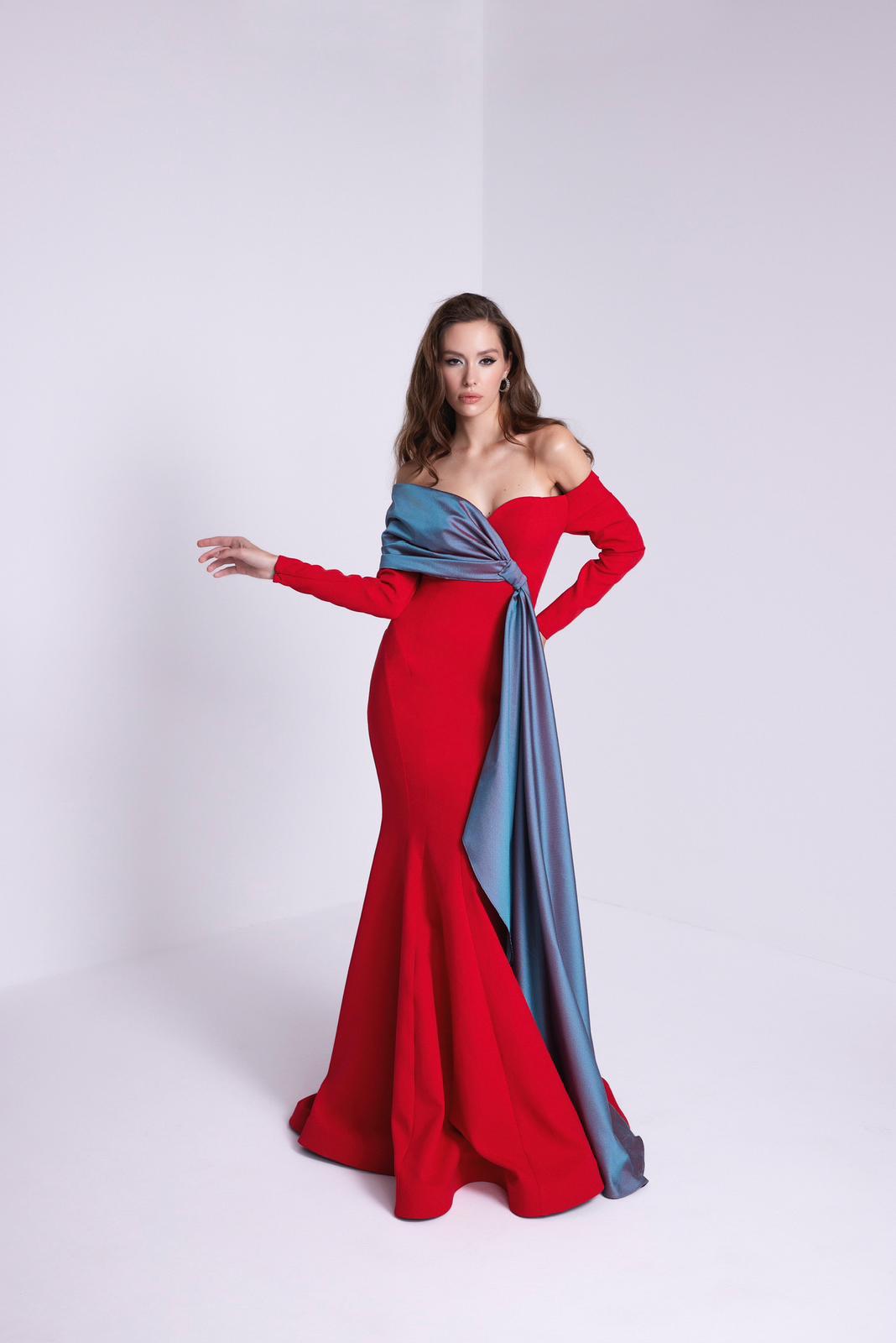 نور فتح الله 561