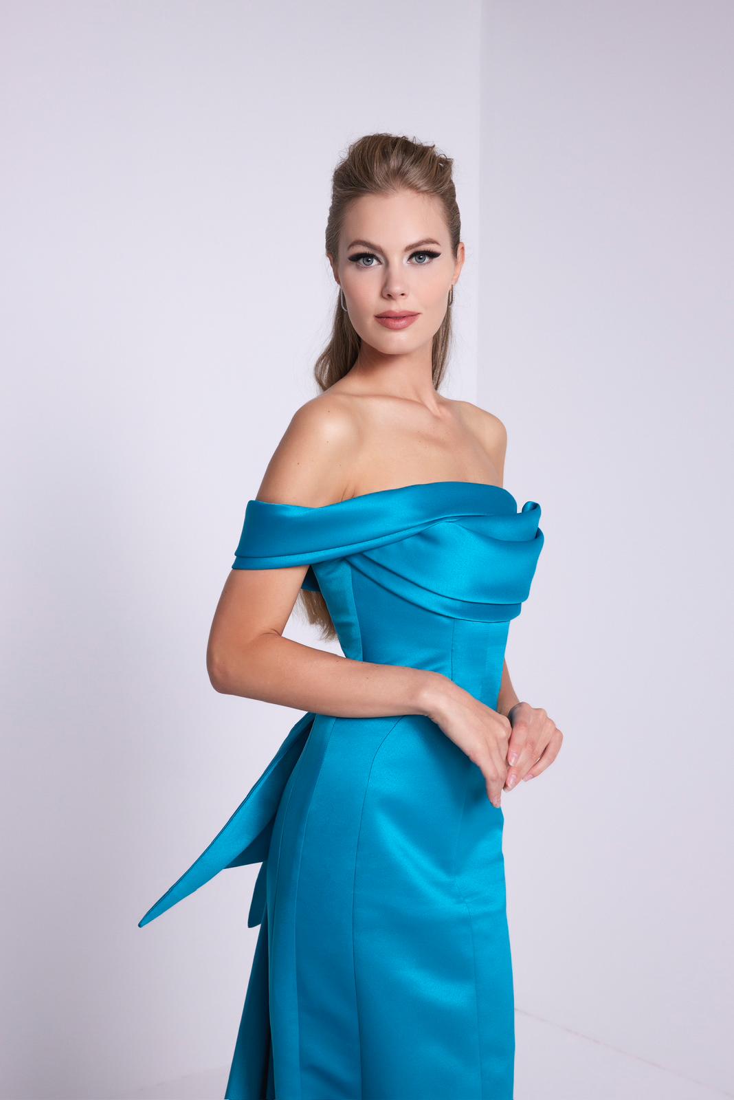 نور فتح الله 589