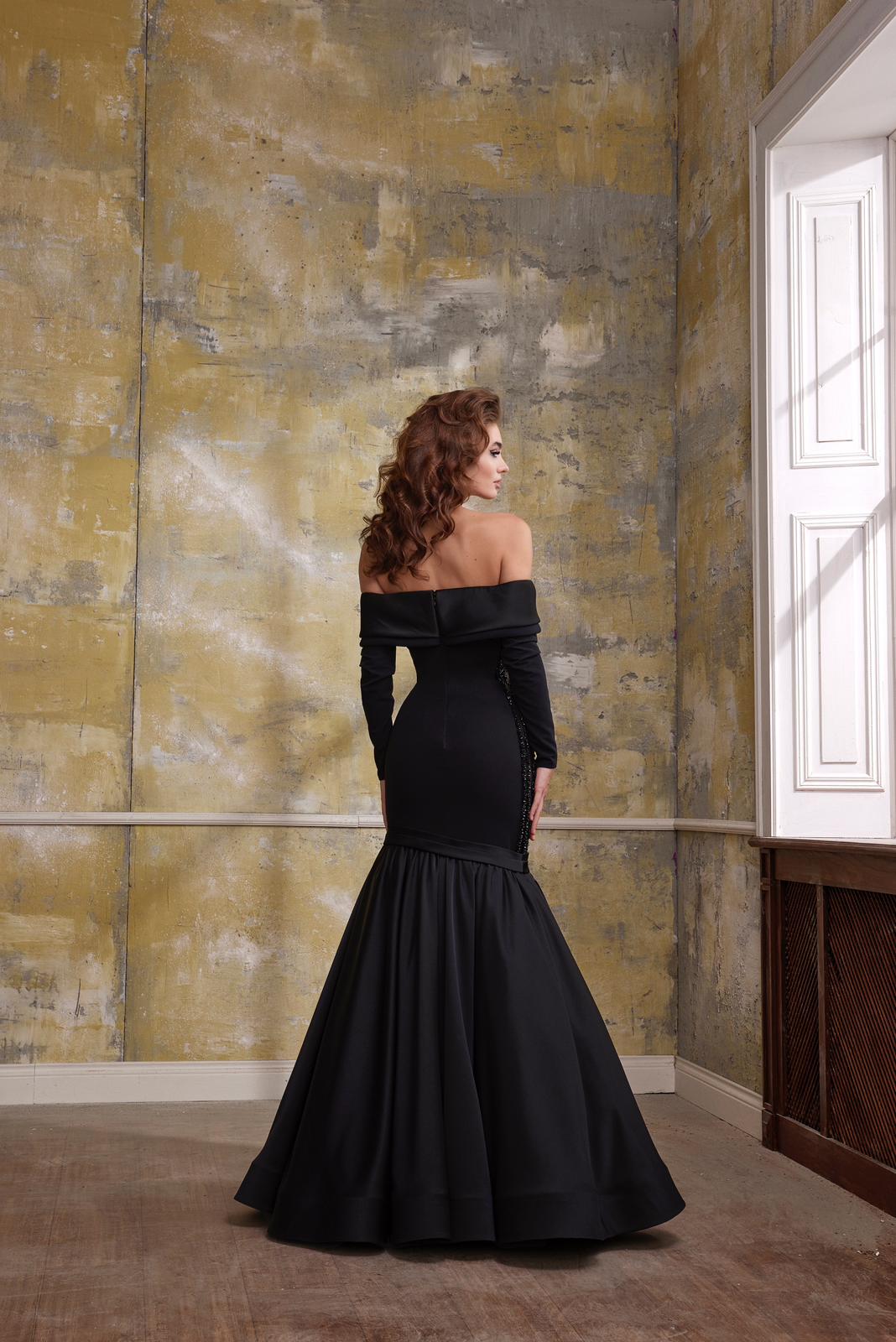 نور فتح الله 563