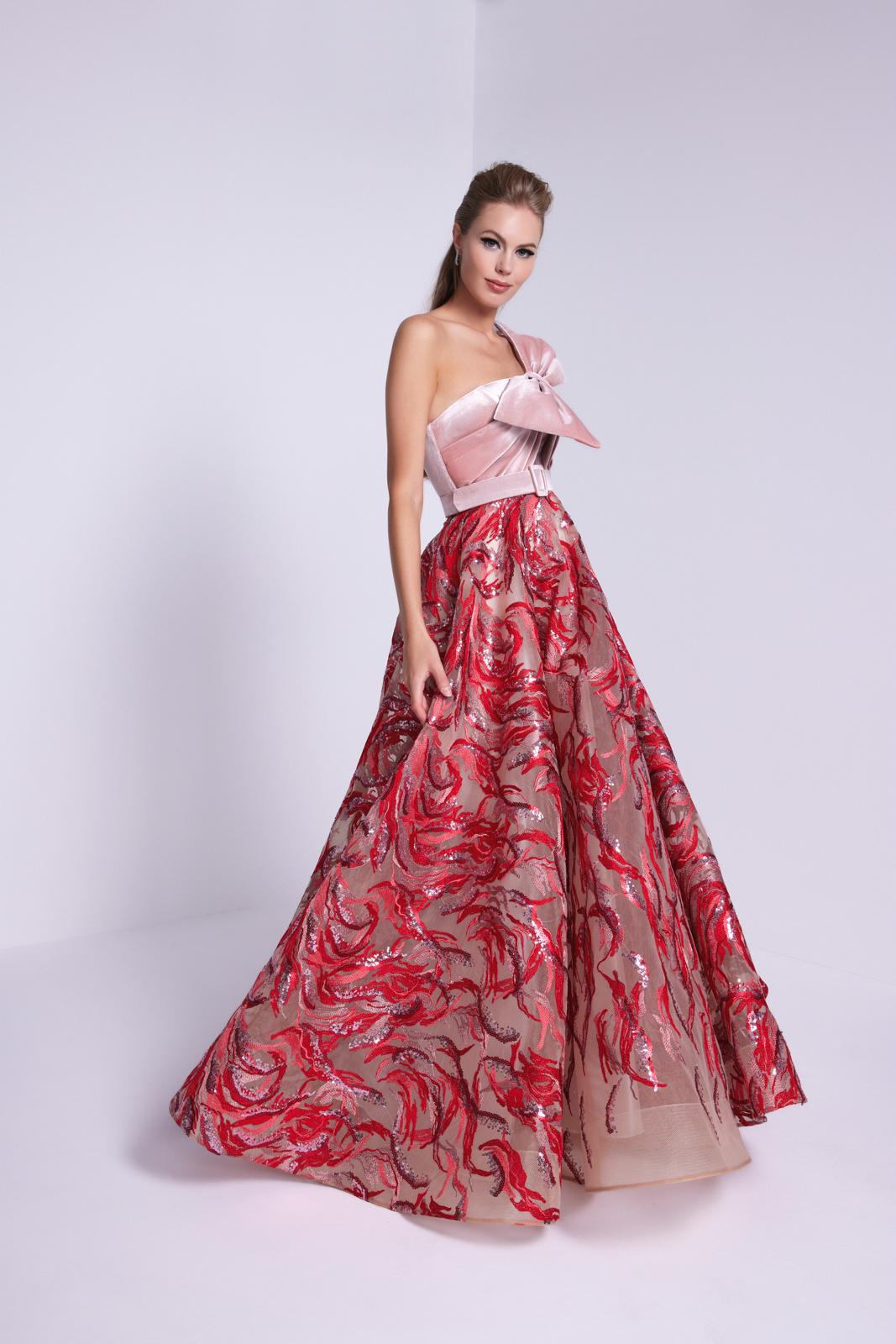 نور فتح الله 576